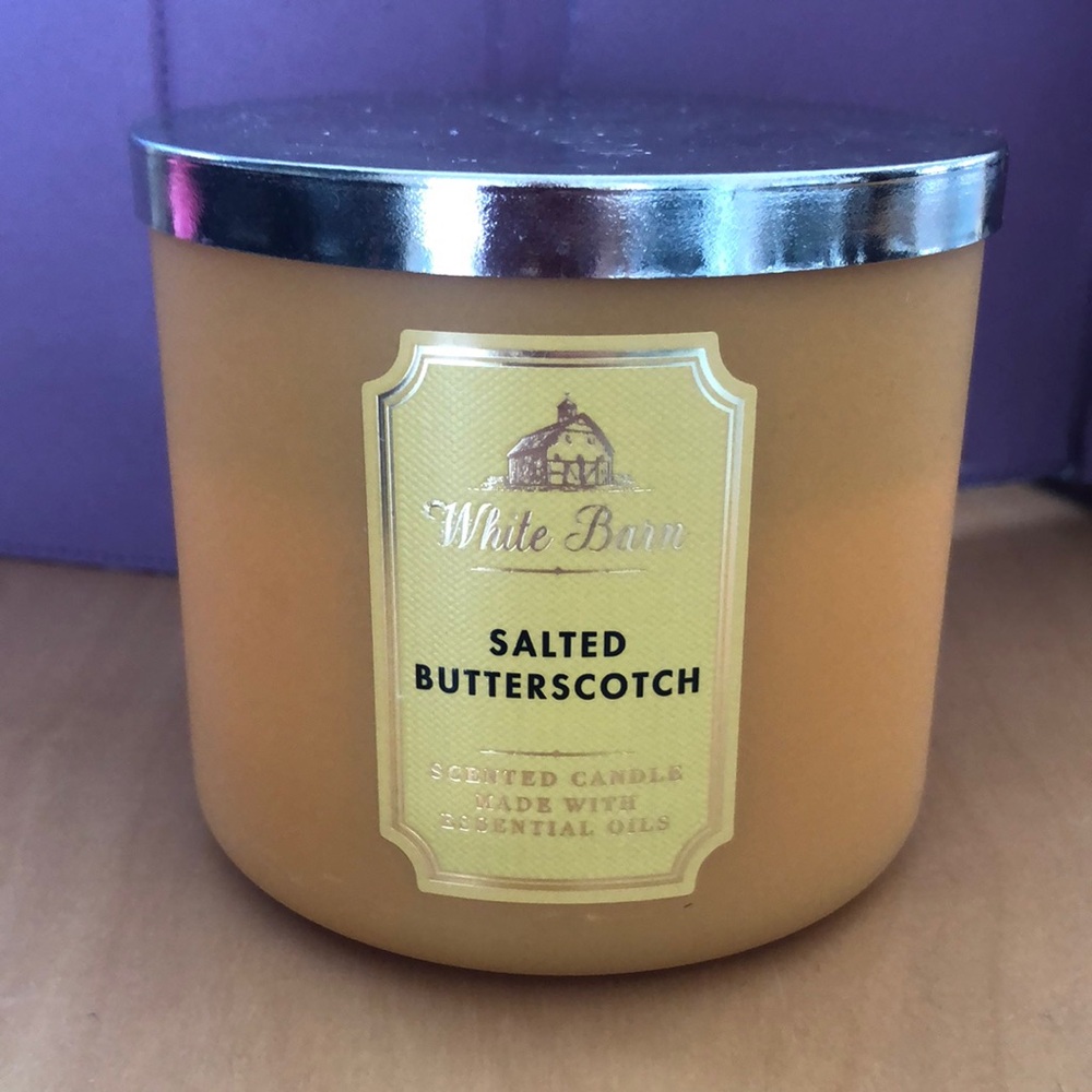 White Barn - Bath and Body Works Salted Butterscotch 3 Wick Candle